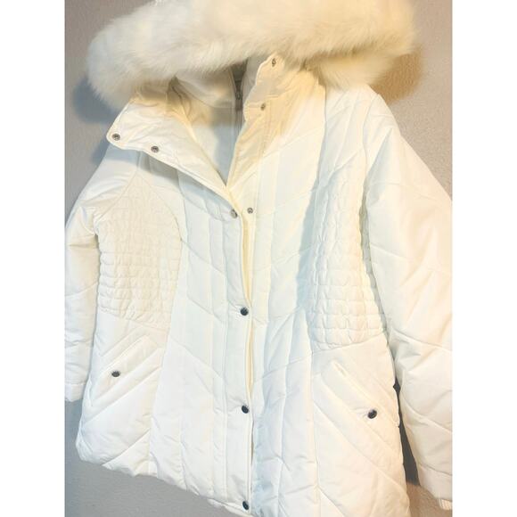 Susan Graver 1X Womens Winter Coat Jacket White Faux Fur Hood Quilted Puffer NWT - Picture 2 of 8